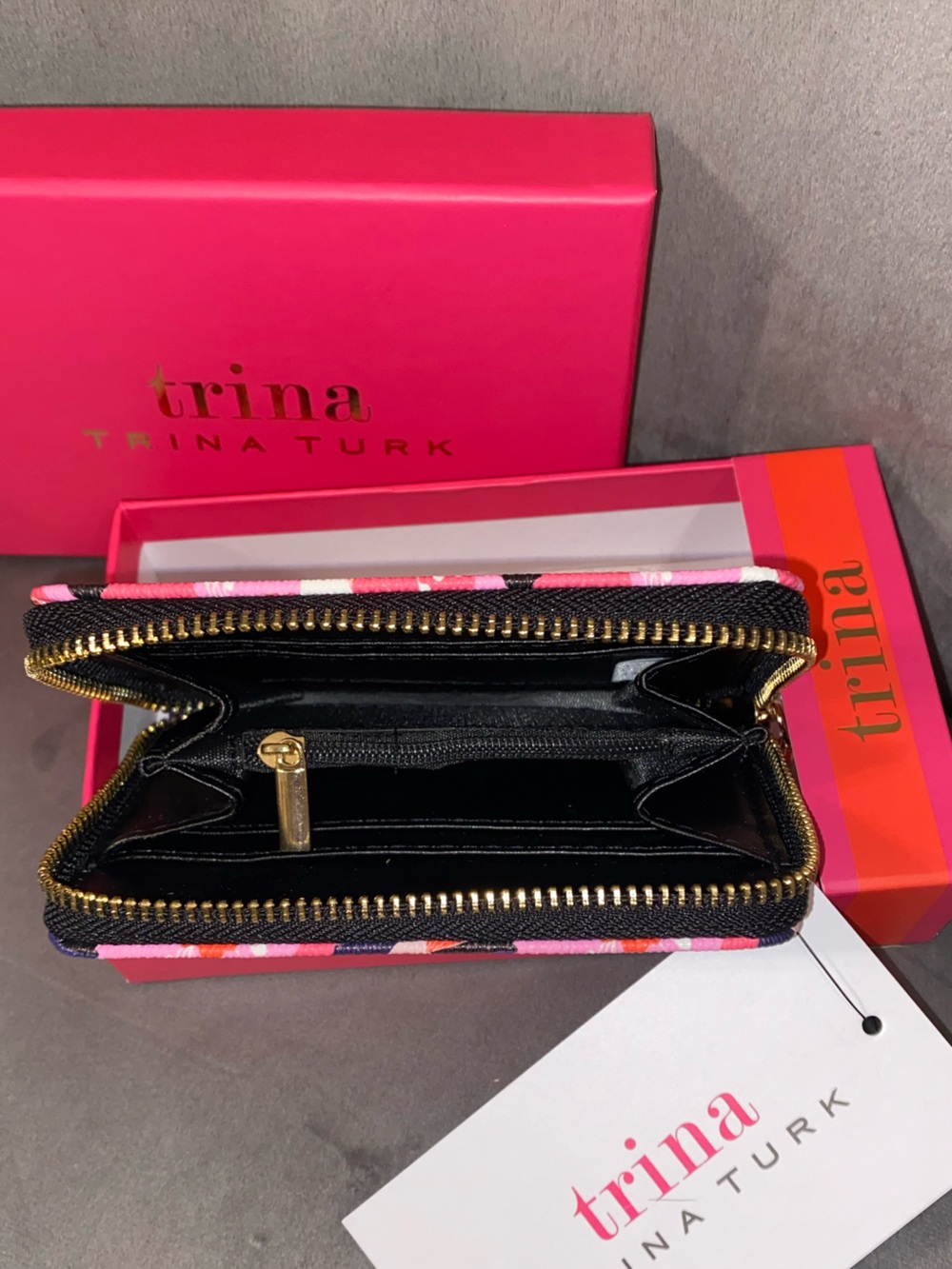 Trina Turk Narcissus Wallet in Box - Picture 7 of 8